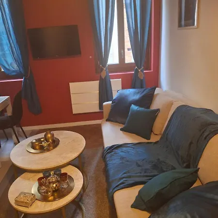 Marrakech Comes To Apartment *